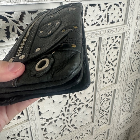 Vintage Fossil Dark Gray Leather Studded Multi Compartment Wallet - Picture 3 of 9